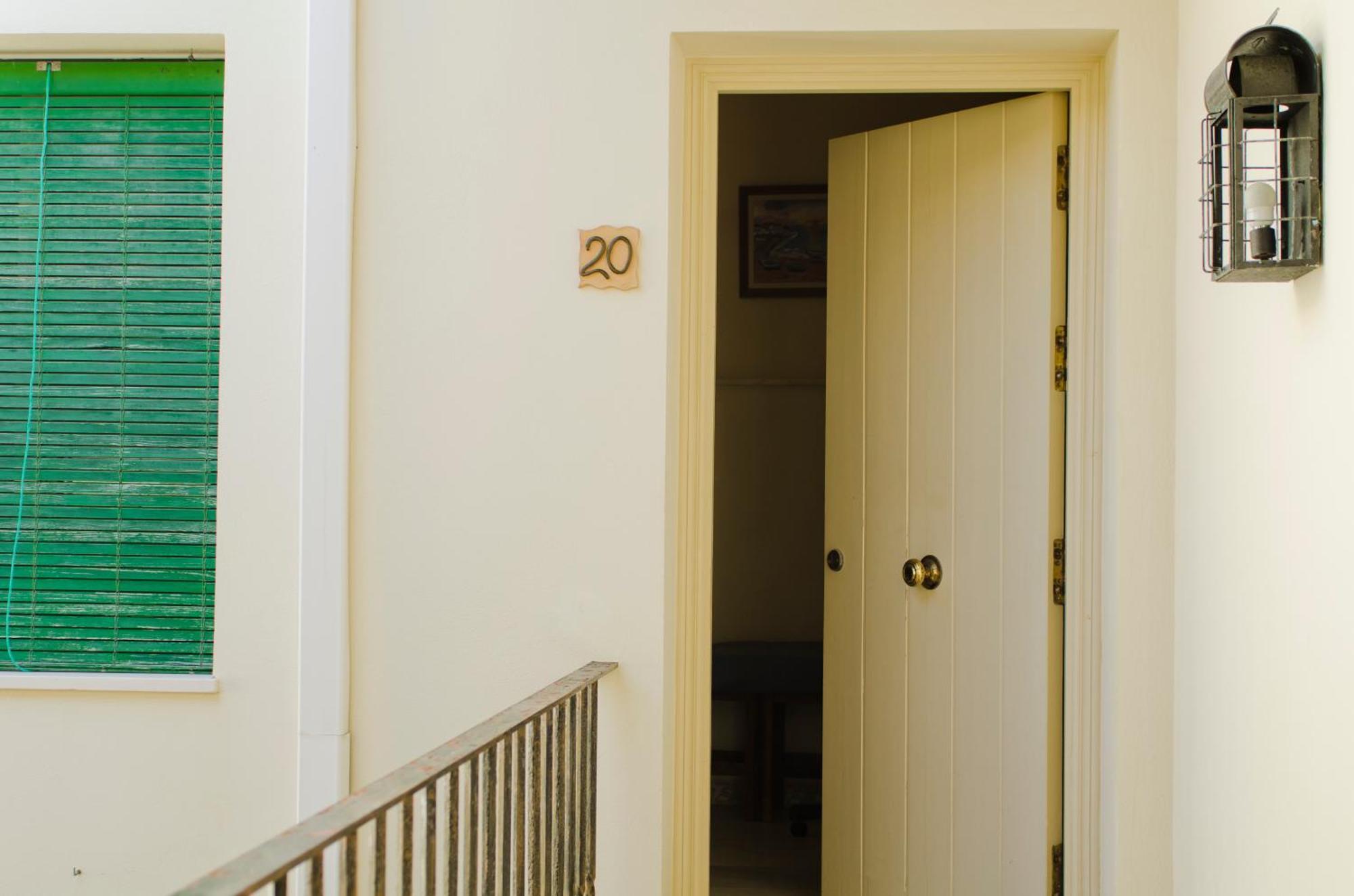 Hostal Sixto Rota Zewnętrze zdjęcie